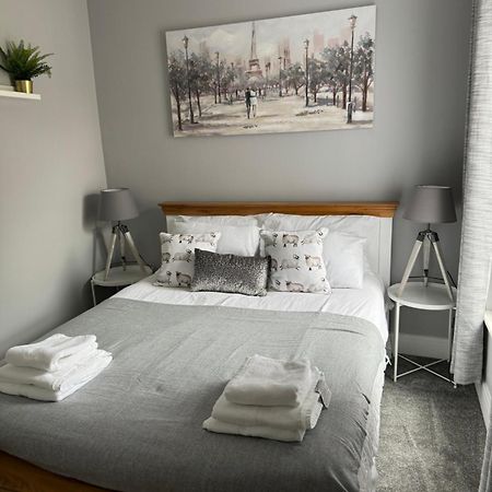 Modern, Spacious And Central Location Aberdare Εξωτερικό φωτογραφία