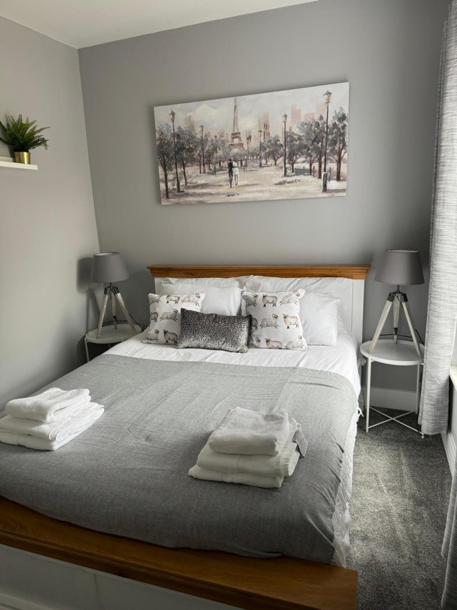 Modern, Spacious And Central Location Aberdare Εξωτερικό φωτογραφία