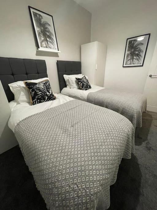 Modern, Spacious And Central Location Aberdare Εξωτερικό φωτογραφία